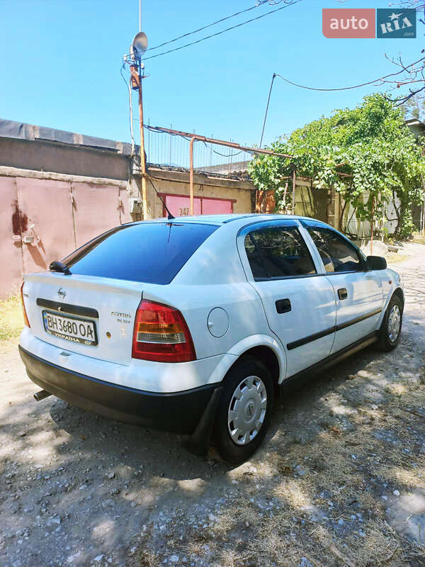 Хэтчбек Opel Astra 1998 в Одессе
