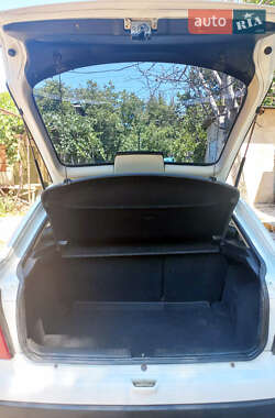 Хэтчбек Opel Astra 1998 в 