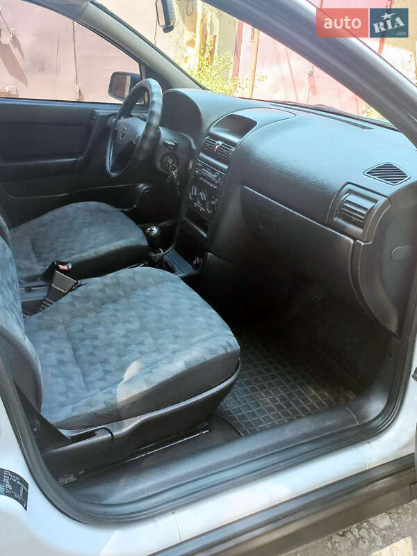 Хэтчбек Opel Astra 1998 в Одессе