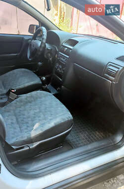 Хэтчбек Opel Astra 1998 в 