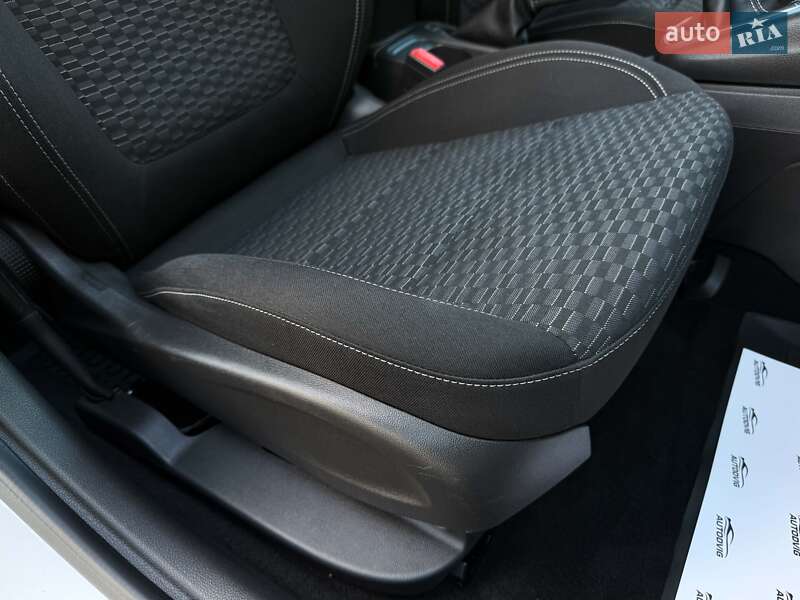 Универсал Opel Astra 2016 в Луцке