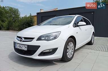 Универсал Opel Astra 2015 в 