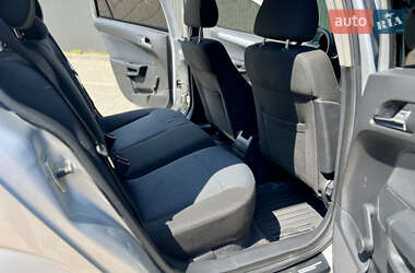 Универсал Opel Astra 2005 в 