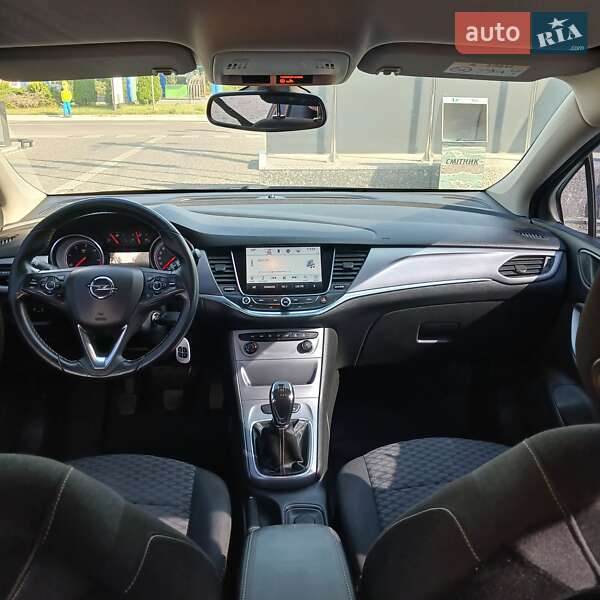 Універсал Opel Astra 2016 в Тячеві