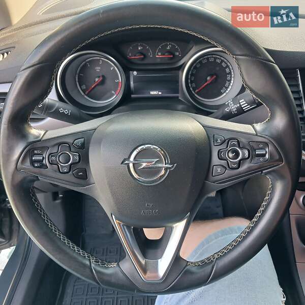 Універсал Opel Astra 2016 в Тячеві