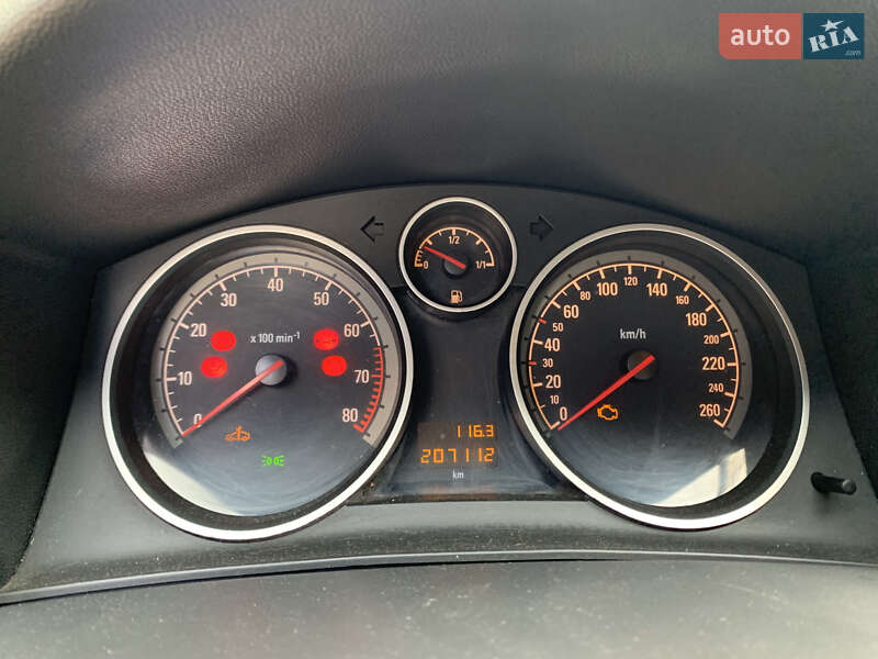 Универсал Opel Astra 2009 в Житомире