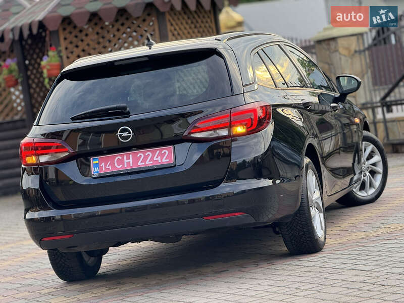 Универсал Opel Astra 2020 в Самборе