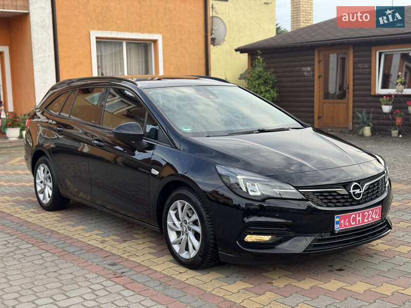 Универсал Opel Astra 2020 в Самборе