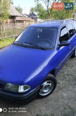 Универсал Opel Astra 1996 в 
