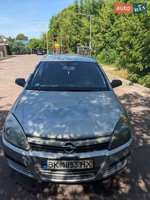 Хэтчбек Opel Astra 2004 в Ровно фото 9 Хэтчбек Opel Astra 2004 в Ровно