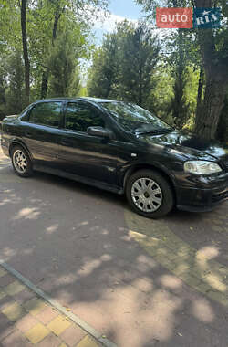 Седан Opel Astra 1999 в Запорожье