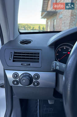 Универсал Opel Astra 2008 в 