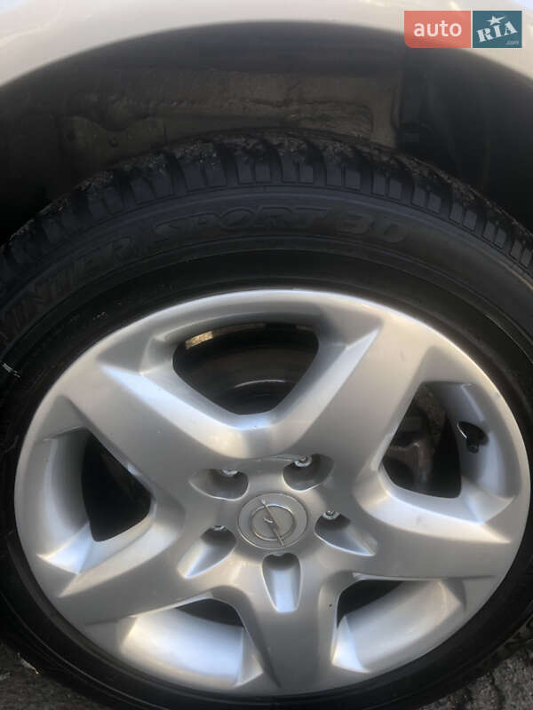 Универсал Opel Astra 2007 в Львове