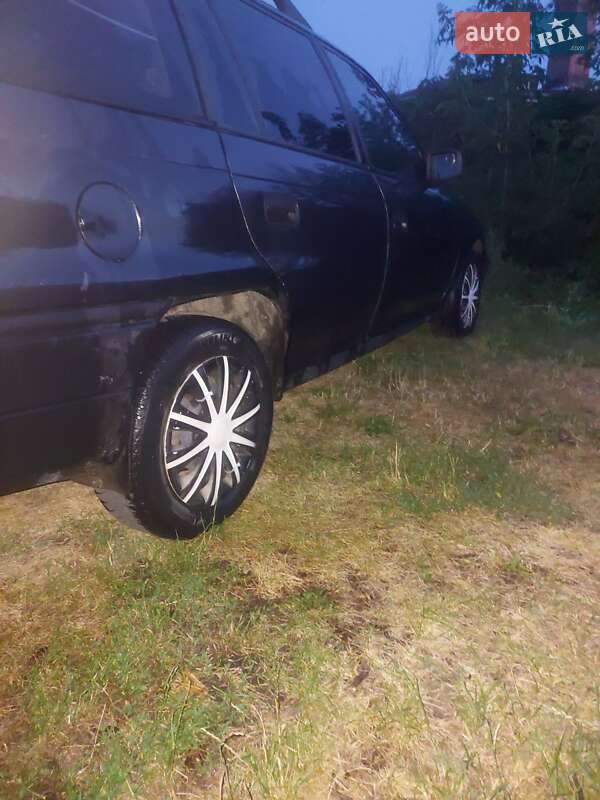 Универсал Opel Astra 1995 в Козельце фото 6 Универсал Opel Astra 1995 в Козельце