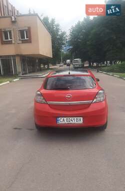 Хэтчбек Opel Astra 2008 в 