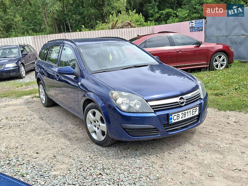Универсал Opel Astra 2006 в Нежине