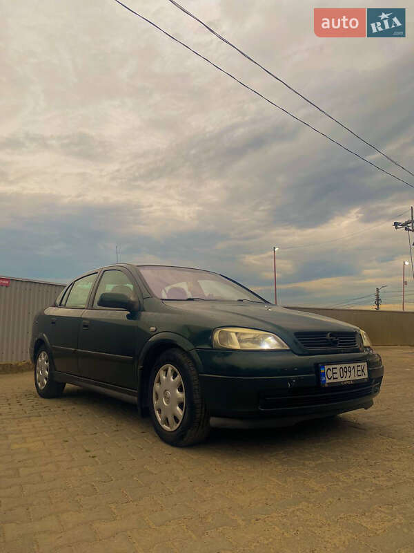 Седан Opel Astra 1999 в 