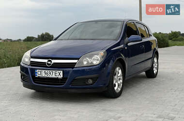 Хэтчбек Opel Astra 2006 в 