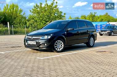 Универсал Opel Astra 2008 в 