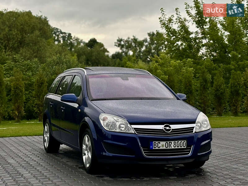 Универсал Opel Astra 2008 в Тернополе