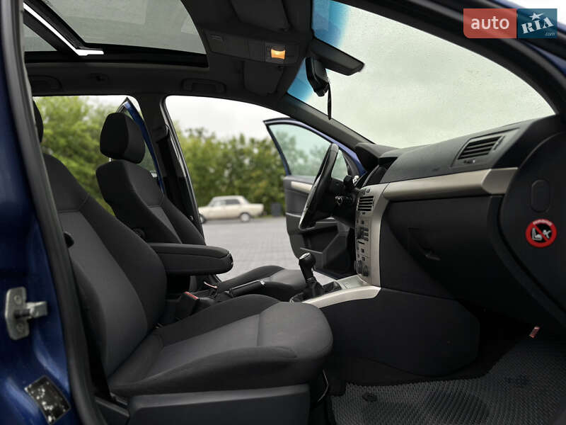 Универсал Opel Astra 2008 в Тернополе