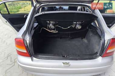 Седан Opel Astra 1999 в 