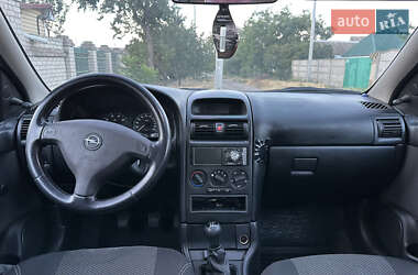 Седан Opel Astra 2007 в 