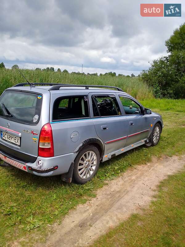 Универсал Opel Astra 2005 в Ратным