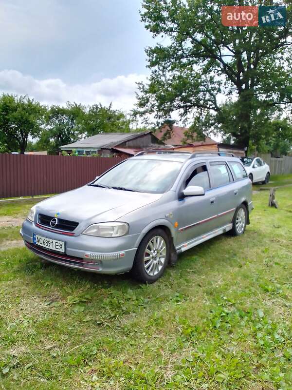 Универсал Opel Astra 2005 в Ратным