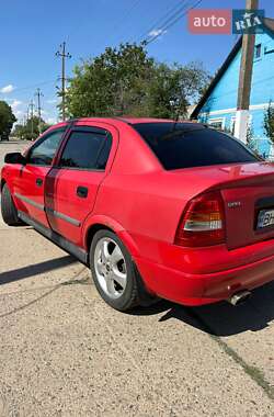 Седан Opel Astra 1999 в 