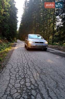 Универсал Opel Astra 2005 в Городке