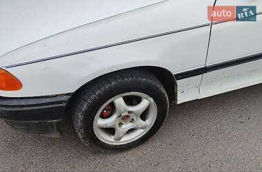 Универсал Opel Astra 1992 в 