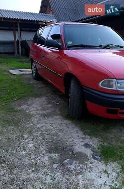 Универсал Opel Astra 1995 в Коломые