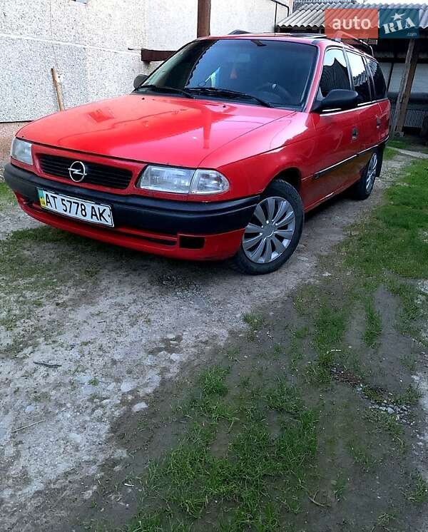 Универсал Opel Astra 1995 в Коломые