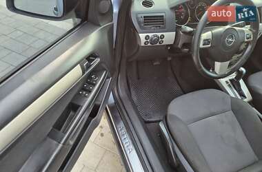 Седан Opel Astra 2008 в 