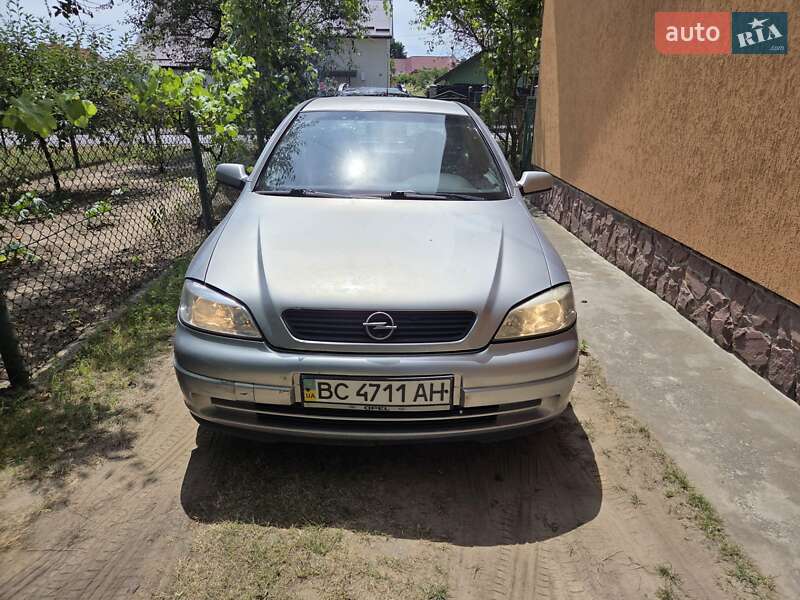 Opel Astra 2000