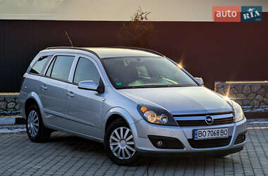 Универсал Opel Astra 2005 в Копычинце