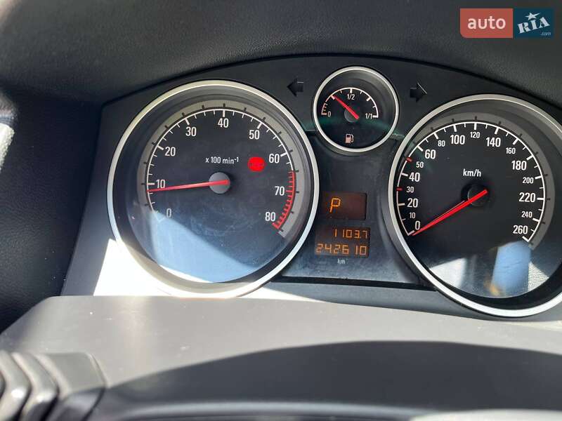 Хэтчбек Opel Astra 2004 в Богородчанах