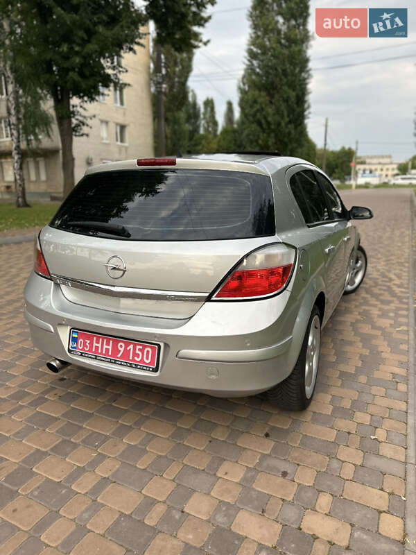 Хэтчбек Opel Astra 2005 в Броварах