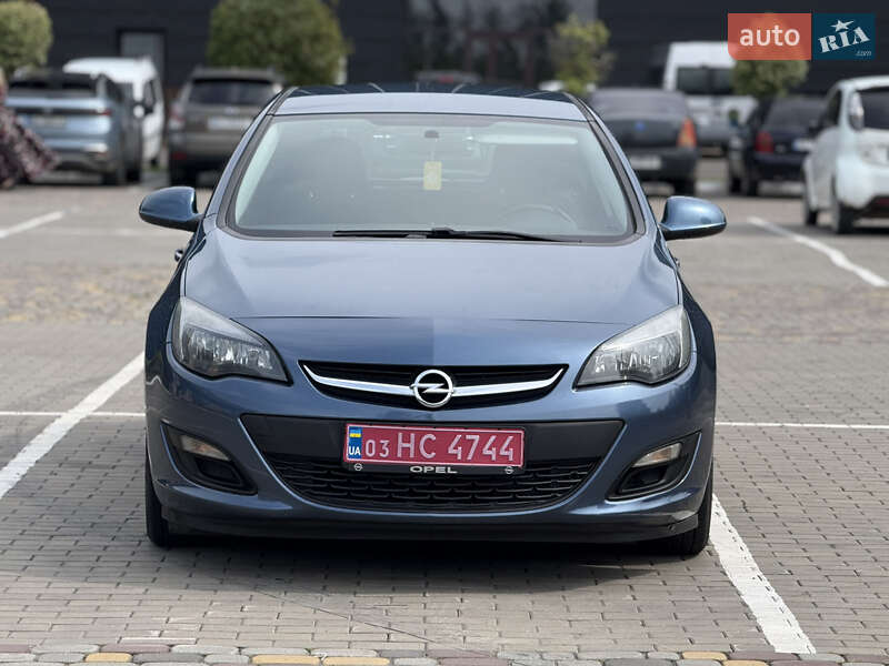 Хетчбек Opel Astra 2013 в Луцьку