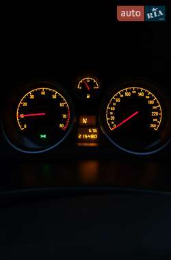 Хэтчбек Opel Astra 2007 в 