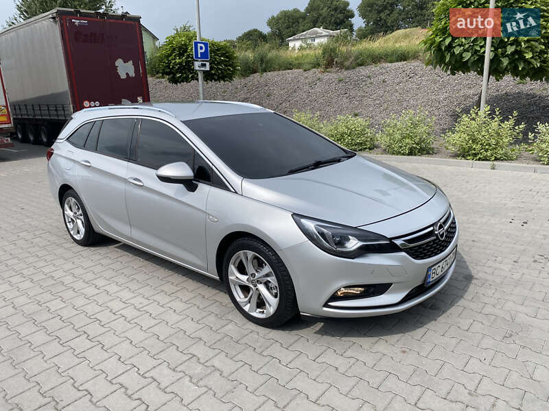Универсал Opel Astra 2016 в Хмельницком