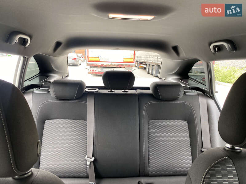 Универсал Opel Astra 2016 в Хмельницком