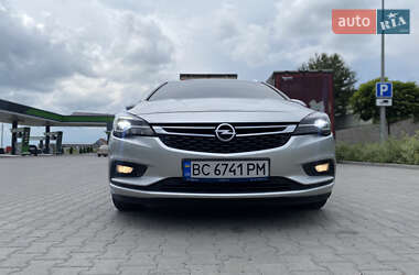 Универсал Opel Astra 2016 в 