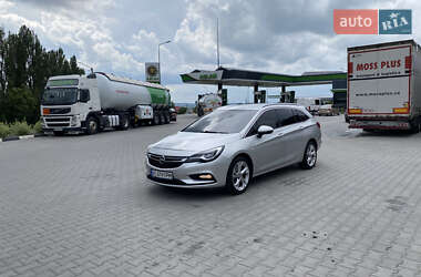 Универсал Opel Astra 2016 в 