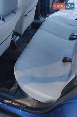 Хэтчбек Opel Astra 2002 в 