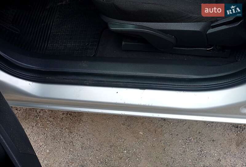 Хетчбек Opel Astra 2004 в Охтирці