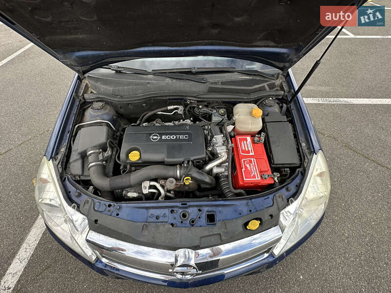 Универсал Opel Astra 2008 в Киеве