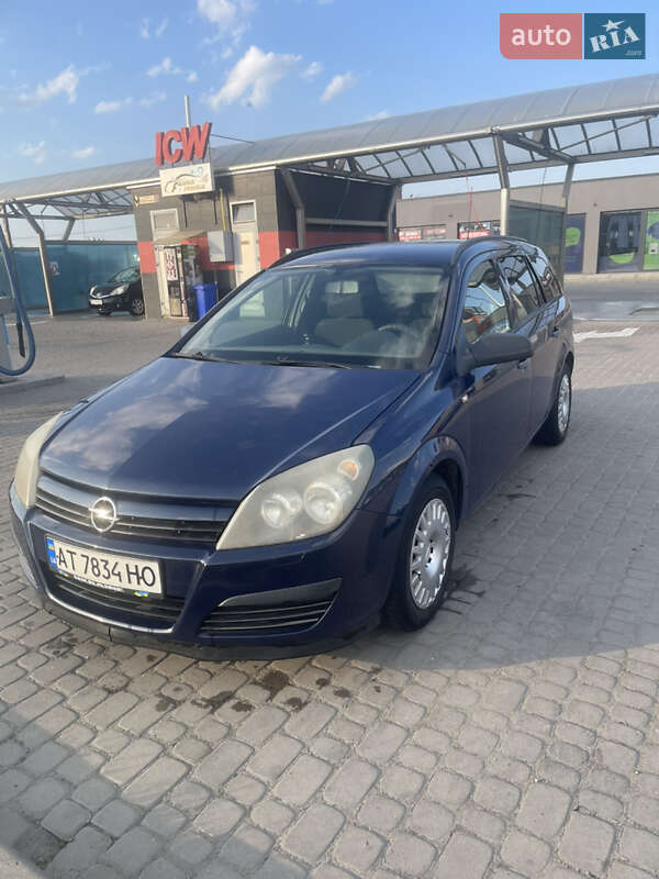 Універсал Opel Astra 2005 в Львові