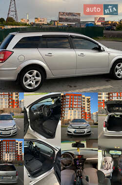 Универсал Opel Astra 2010 в 